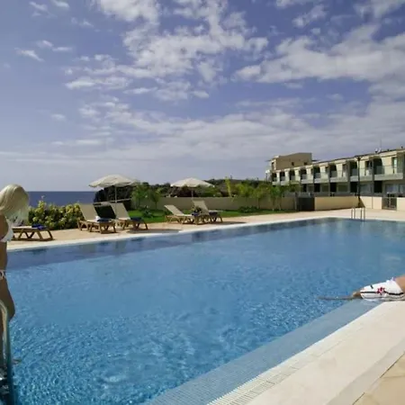Sun-bay Holiday home